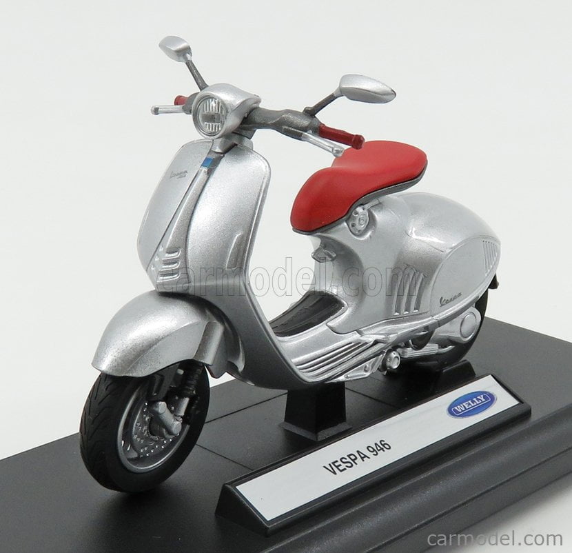 Welly Vespa 946 Silver
