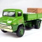 EFE 32901 Trader Short Dropside , Southdown ,