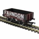 Bachmann 37-064 5 Plank Wagon , Farndon Weathered
