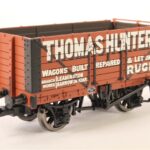 Bachmann Branchline 37-2009K 7 Plank Fixed End Wagon in 'Thomas Hunter Ltd' Promotional Bauxite Livery - Collectors Club Model 2009 - Pre-Loved , Weathered