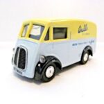 Corgi D983 Morris J Van Walls Ice Cream