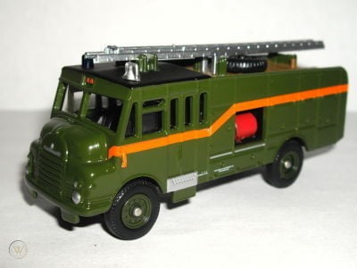 Corgi Trackside DG221000 Green Goddess Operation Fiesco