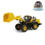 Universal Hobbies Komatsu 1/50 WA475 Loader