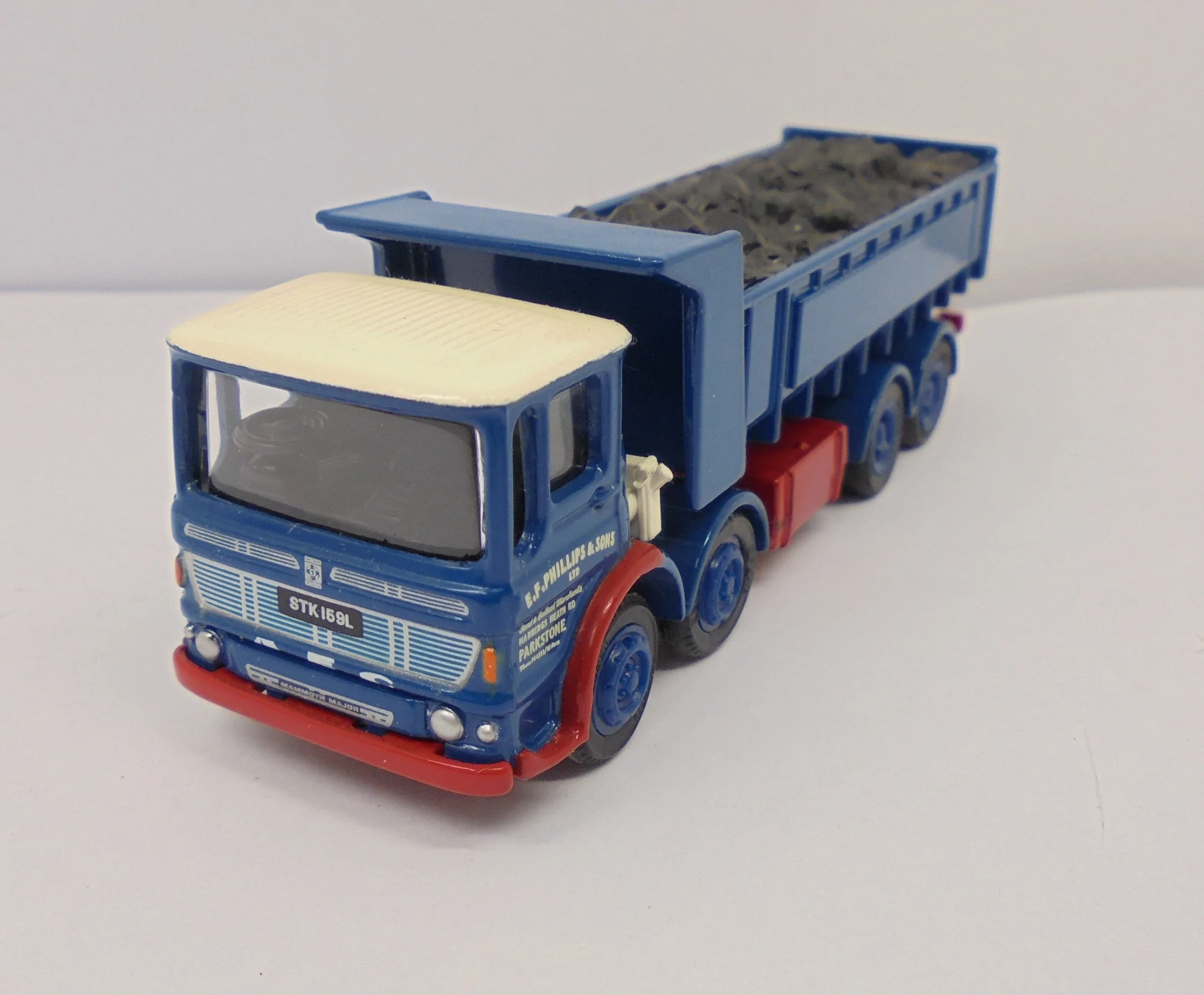 EFE 21501 AEC 4 Axle Tipper EF Phillips