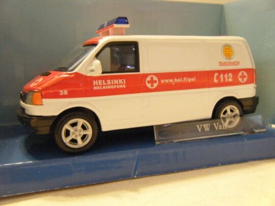 Cararama 1:43 Volkswagen VW T5 ônibus ano de construção 2010 branco 4-62040 modelo carro 4-62040