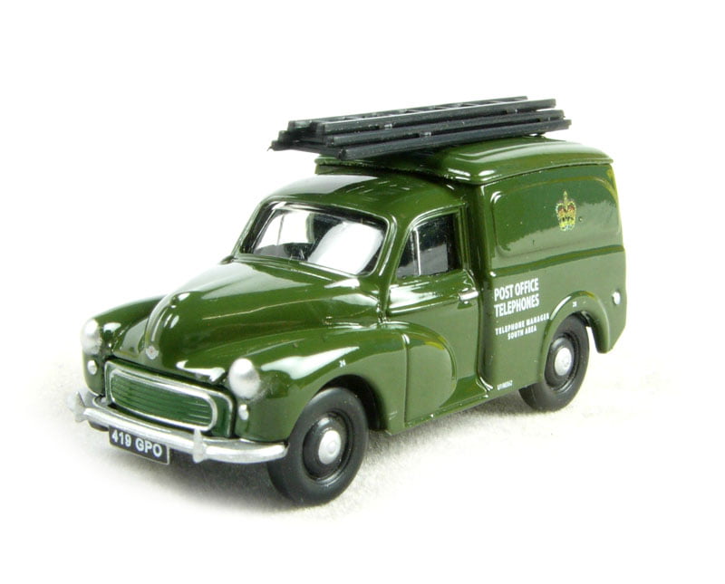 Classix EM76627Morris Minor Van Telephone Engineer