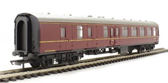Hornby R4352 Mk1 brake second corridor M34655 in BR maroon - Railroad Range