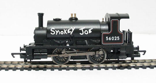 Hornby R782 Class 0F Pug 0-4-0ST 56025 "Smokey Joe" - Pre Loved