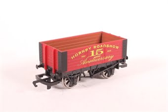 Hornby R6077 2012 Limited Edition Hornby Roadshow 15th Anniversary 6 Plank Wagon 436/1000