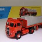 Corgi  28001 Ackinsons Tractor Unit with Flat Trailer Suttons of St Helens