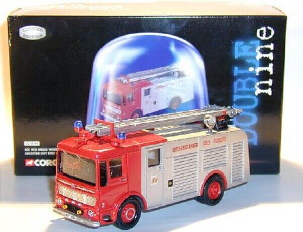 Corgi CC10304 AEC Angus Water Ladder Leicester City Fire Brigade