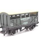 Hornby Railways R215 Harvey Bros Cattle Van