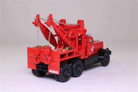 Corgi 55604 BRS Diamond T Wrecker - Image 2