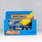 MATCHBOX 1/64 MB19 CEMENT TRUCK BLUE/YELLOW