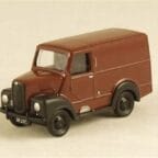 Classix EM76687 1/76 Trojan 20cwt Delivery Van Brown