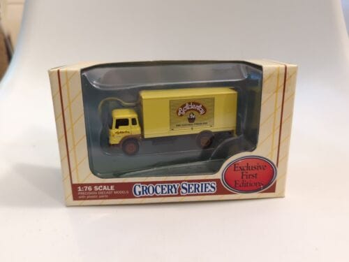 EFE 22904 Bedford TK Box Van Short Goldenlay - Image 2