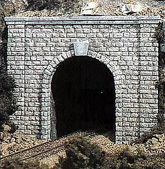 Woodland Scenics C1253 One Cut Stone Tunnel Portal