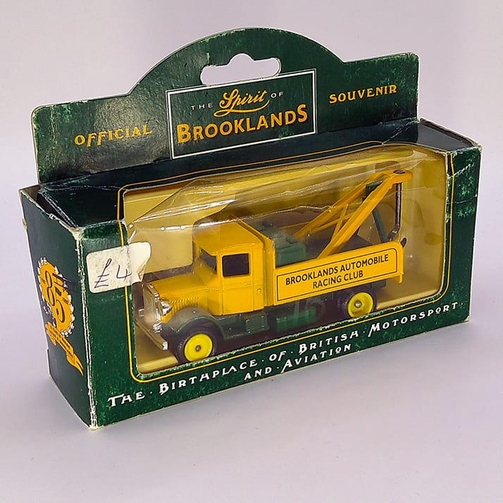 Lledo 1/43 The Spirit of Brookland 85 Years Tow Truck