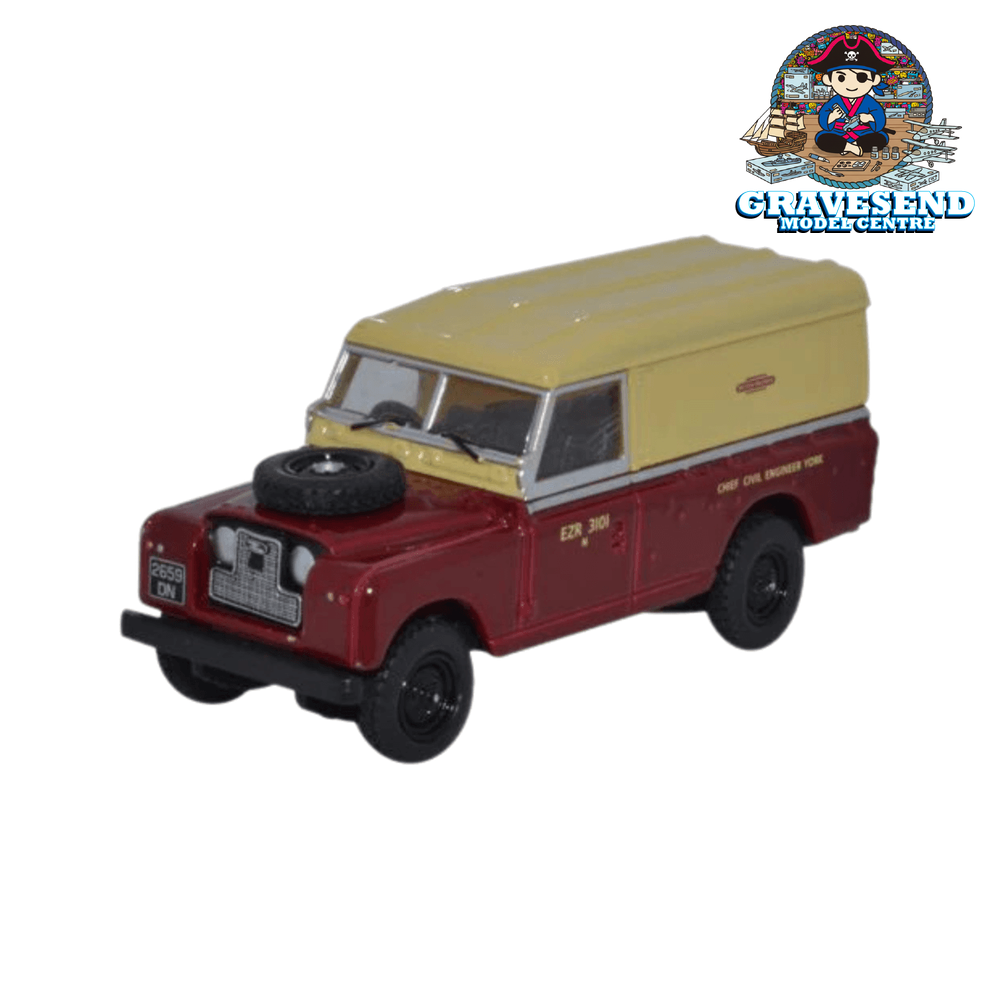 Oxford Diecast Land Rover Series II Hard Back British Railways 1/76