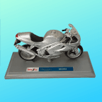 Maisto 39341 1/18 Triumph Daytona